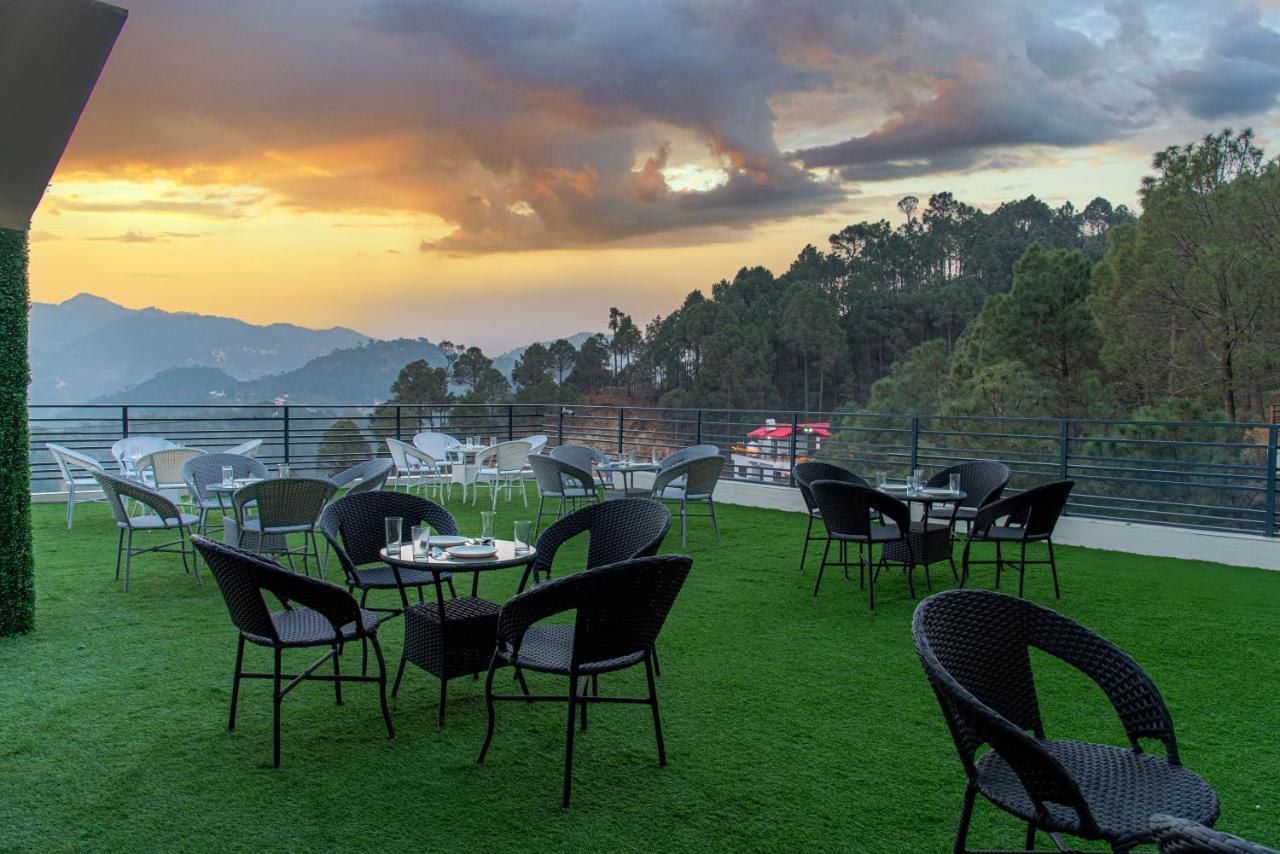 Ferienwohnung Hillcrest Uphills Kasauli Exterior foto
