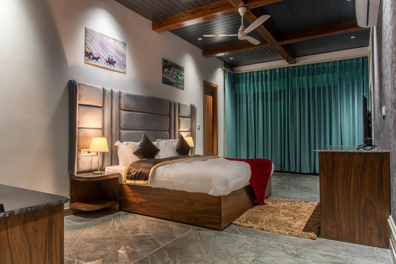 Ferienwohnung Hillcrest Uphills Kasauli Exterior foto