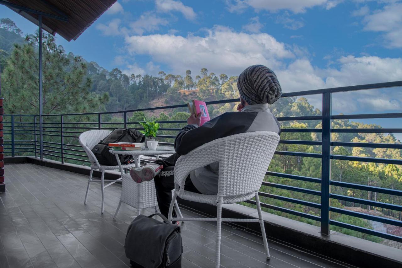 Ferienwohnung Hillcrest Uphills Kasauli Exterior foto